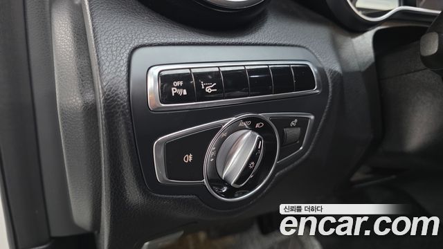 Mercedes-Benz C-Class (W205) C220 BlueTEC Avantgarde 2015 — фото 15