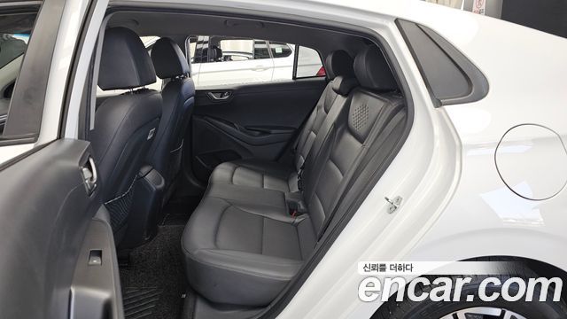 Hyundai Ioniq Electric N 2020 — фото 26