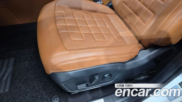 Kia Tasman 2.5T Gasoline 4WD X-Pro 2026 — фото 32