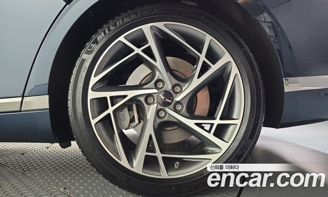Genesis G90 (RS4) Gasoline 3.5 Turbo AWD 2022 — фото 21