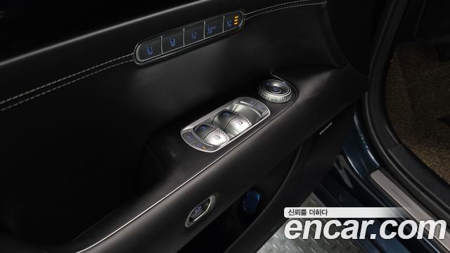 Genesis G90 (RS4) Gasoline 3.5 Turbo AWD 2022 — фото 41