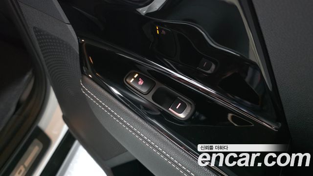 Kia Niro EV Noblesse 2022 — фото 19