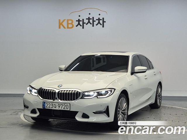 BMW 3 Series (G20) 330e Luxury