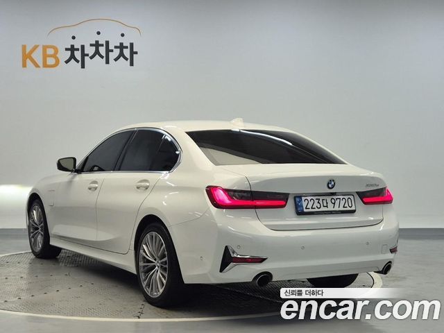 BMW 3 Series (G20) 330e Luxury 2021 — фото 2