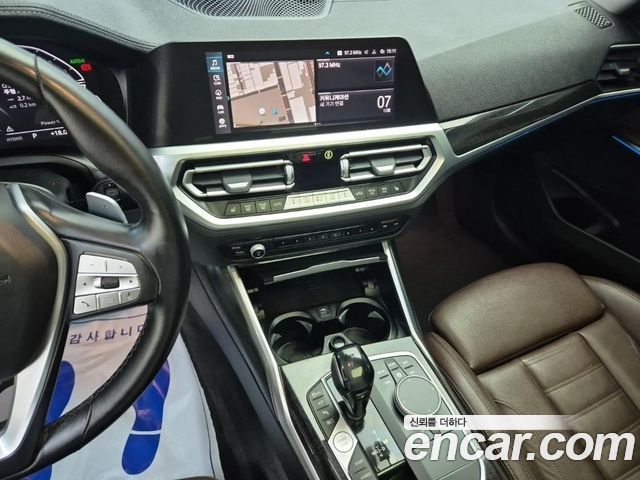BMW 3 Series (G20) 330e Luxury 2021 — фото 10