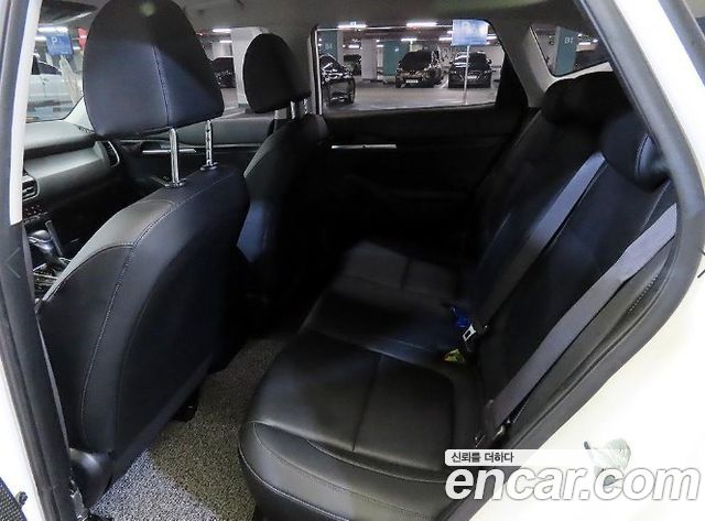Kia Seltos Gasoline 2.0 2WD Trendy 2023 — фото 7