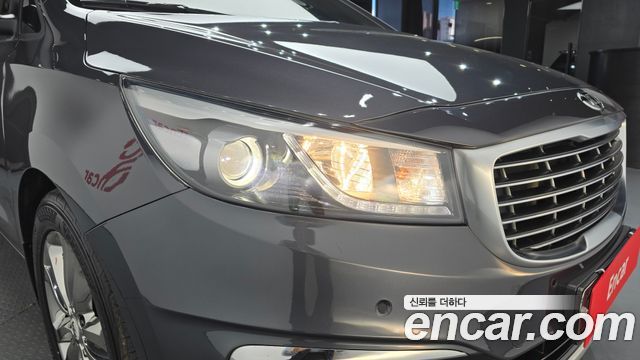 Kia Carnival 9-seater Prestige 2016 — фото 22