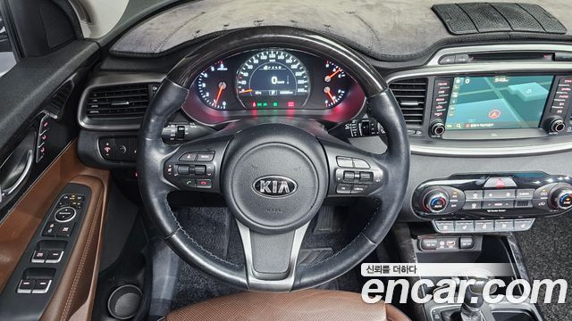 Kia Sorento Diesel 2.2 2WD Noblesse Special 2015 — фото 13