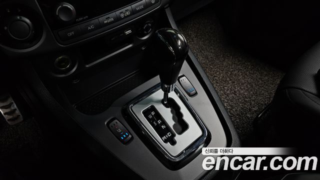 KG Mobility (SsangYong) Korando Turismo 4WD TX 9-seater 2018 — фото 9