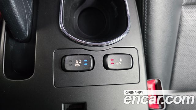 KG Mobility (SsangYong) Korando C 2.2 RX 2WD DLX 2017 — фото 16