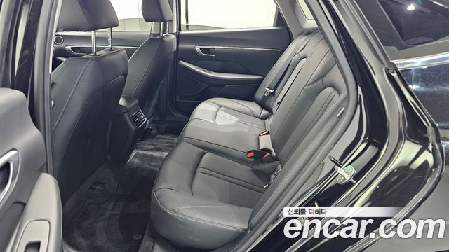Hyundai Sonata (DN8) 2.0 Premium 2021 — фото 12