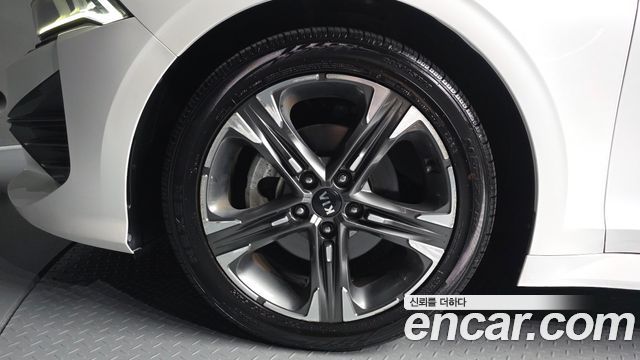 Kia K5 (III) 2.0 Noblesse 2020 — фото 5