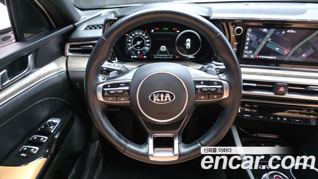 Kia K5 (III) 2.0 Noblesse 2020 — фото 13