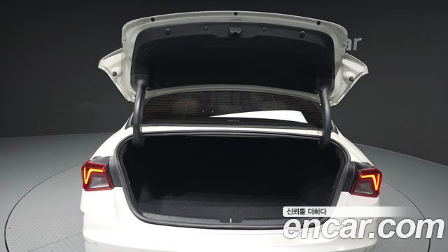 Kia K5 (III) 2.0 Noblesse 2020 — фото 20