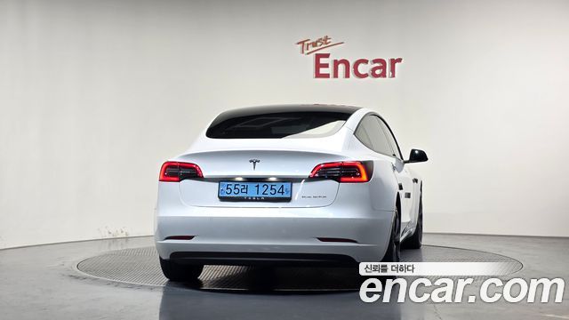Tesla Model 3 Long Range AWD 2022 — фото 4