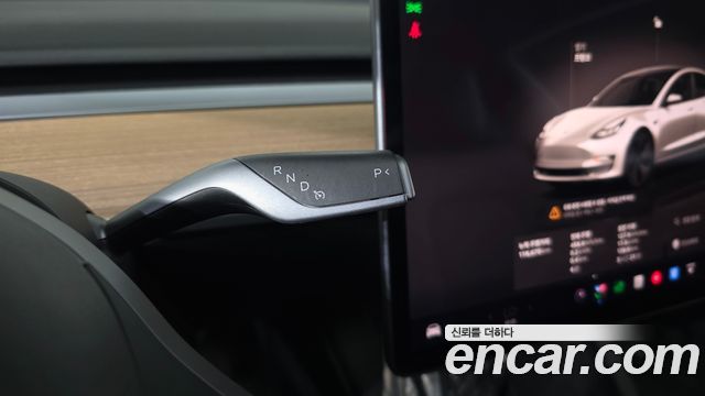 Tesla Model 3 Long Range AWD 2022 — фото 9