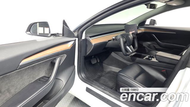 Tesla Model 3 Long Range AWD 2022 — фото 10