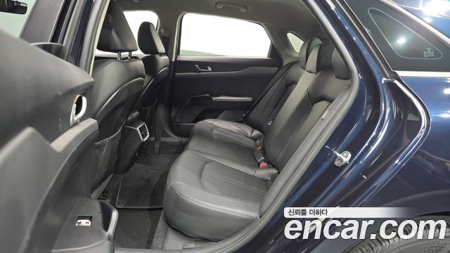 Kia K5 (III) 2.0 Prestige 2020 — фото 12