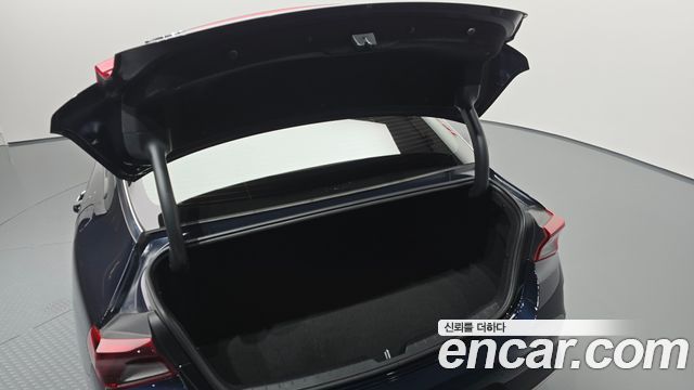 Kia K5 (III) 2.0 Prestige 2020 — фото 20