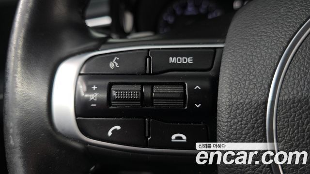 Kia K5 (III) 2.0 Prestige 2020 — фото 30