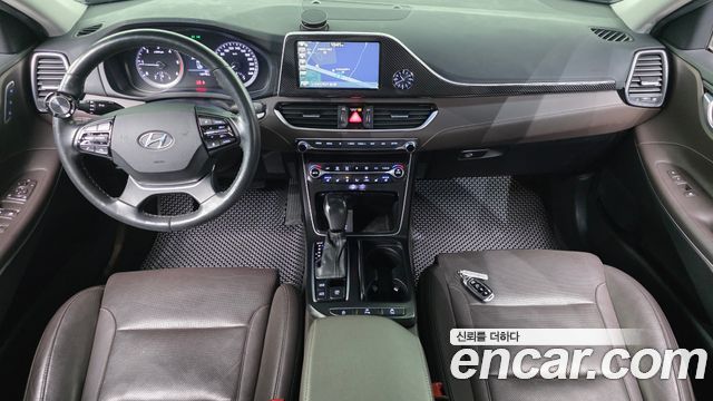 Hyundai Grandeur (IG) 2.2 Diesel Premium Special 2018 — фото 7