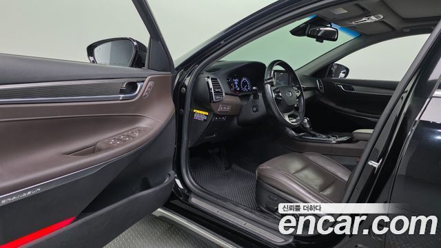 Hyundai Grandeur (IG) 2.2 Diesel Premium Special 2018 — фото 10