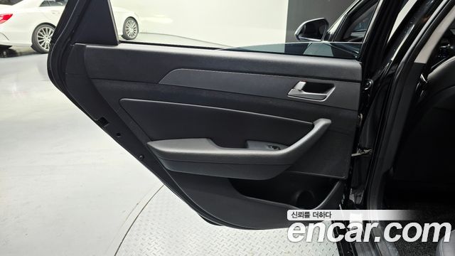 Hyundai Sonata (LF) 1.7 Diesel Style 2016 — фото 25