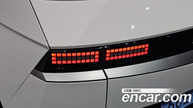 Hyundai Ioniq 5 Standard Commercial 2023 — фото 23
