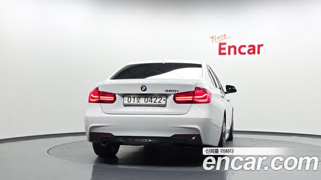 BMW 3 Series (F30) 320i M Sport 2016 — фото 4