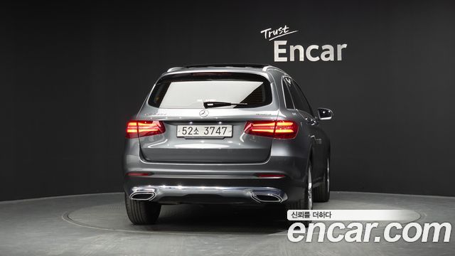 Mercedes-Benz GLC-Class (X253) GLC220 d 4MATIC 2018 — фото 4