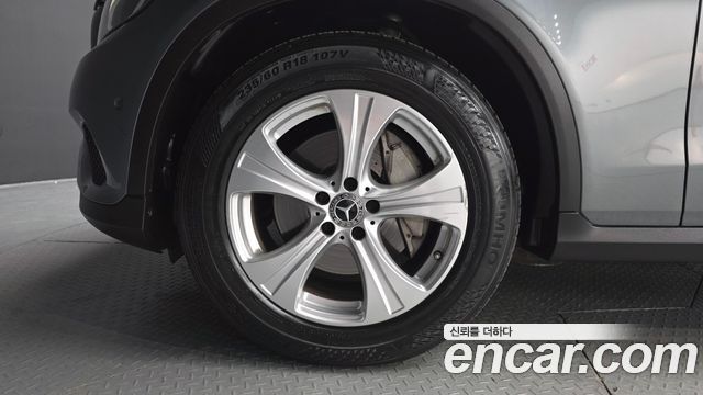 Mercedes-Benz GLC-Class (X253) GLC220 d 4MATIC 2018 — фото 5