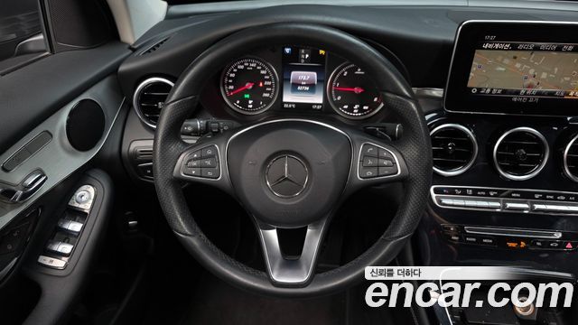 Mercedes-Benz GLC-Class (X253) GLC220 d 4MATIC 2018 — фото 13