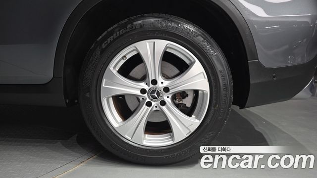 Mercedes-Benz GLC-Class (X253) GLC220 d 4MATIC 2018 — фото 21