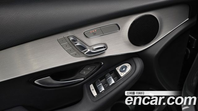 Mercedes-Benz GLC-Class (X253) GLC220 d 4MATIC 2018 — фото 33