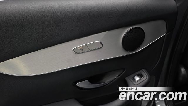 Mercedes-Benz GLC-Class (X253) GLC220 d 4MATIC 2018 — фото 34