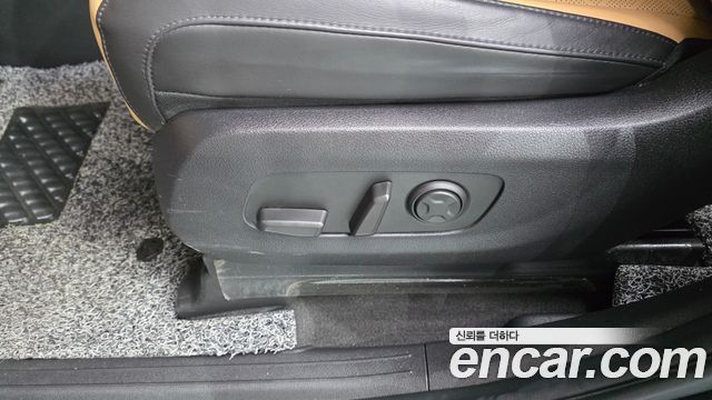 Kia Carnival (IV) Diesel 9-Seater Noblesse 2023 — фото 31