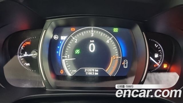 Renault Korea QM6 Diesel 4WD RE 2017 — фото 8