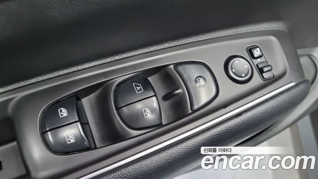 Renault Korea QM6 Diesel 4WD RE 2017 — фото 17