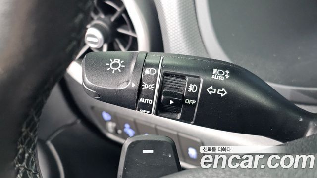 Hyundai Kona Gasoline 1.6 Turbo 2WD Inspiration 2022 — фото 18