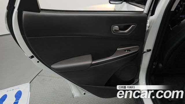Hyundai Kona Electric Modren 2020 — фото 25