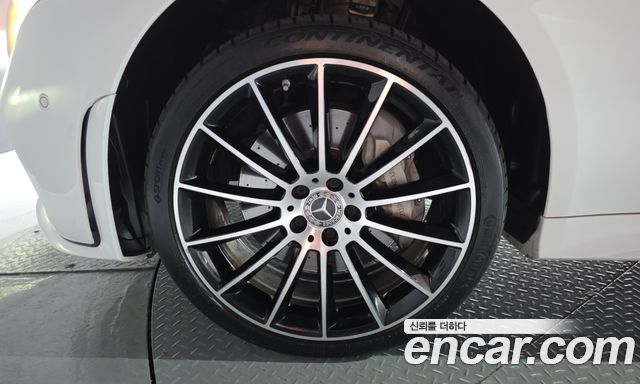 Mercedes-Benz CLS-Class (C257) CLS450 4MATIC AMG Line 2021 — фото 5