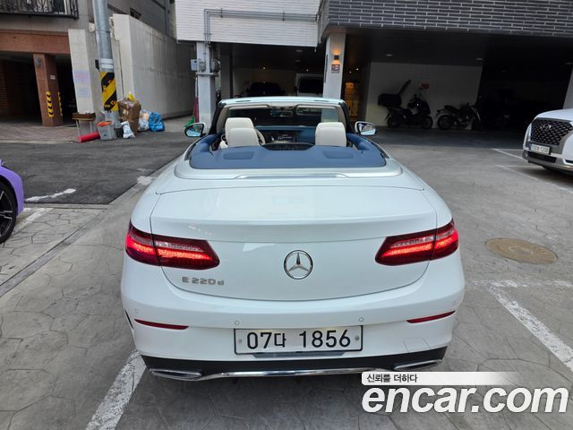 Mercedes-Benz E-Class (W213) E220d Cabriolet 2018 — фото 6