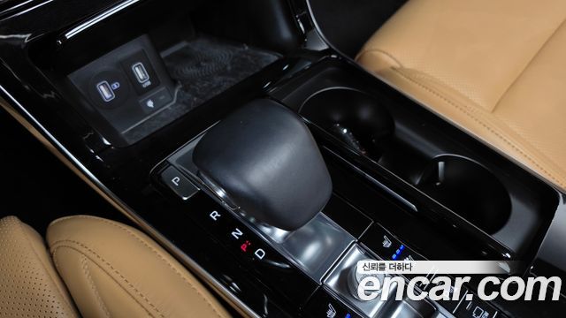 Kia K7 Premier 3.0 GDI Signature 2020 — фото 9