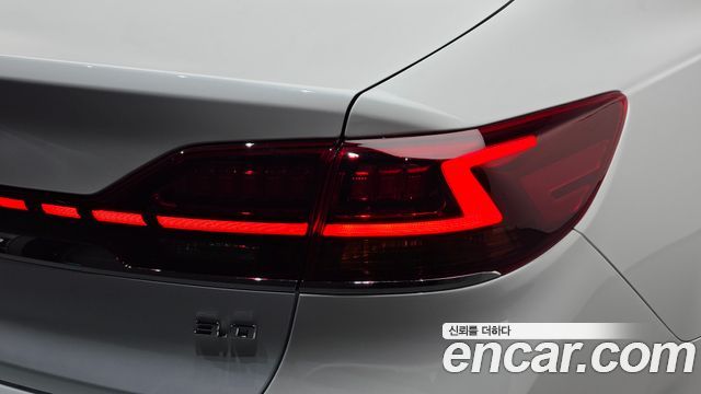 Kia K7 Premier 3.0 GDI Signature 2020 — фото 23