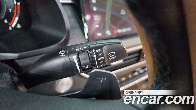 Kia K7 Premier 3.0 GDI Signature 2020 — фото 28