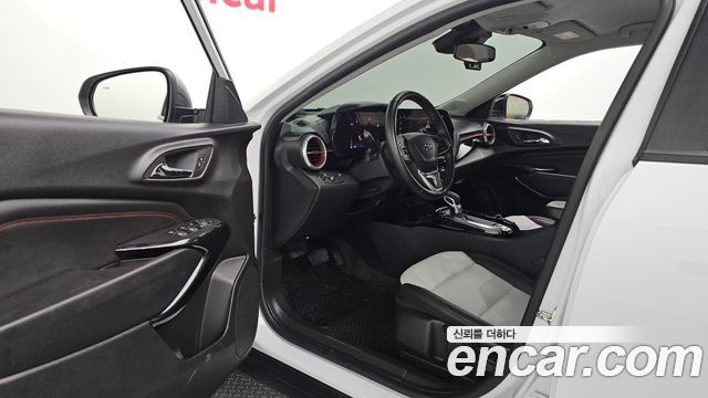 Chevrolet Trax Crossover 1.2 Red Line 2025 — фото 10
