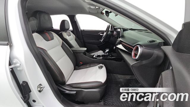 Chevrolet Trax Crossover 1.2 Red Line 2025 — фото 11