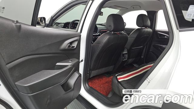 Chevrolet Trax Crossover 1.2 Red Line 2025 — фото 26