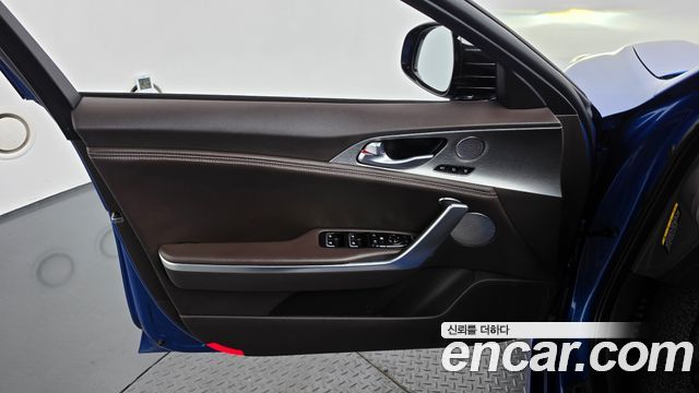 Kia Stinger 3.3 Turbo AWD GT 2019 — фото 30