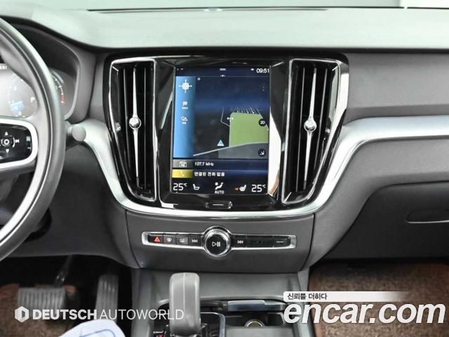 Volvo S60 (III) B5 Momentum 2022 — фото 18
